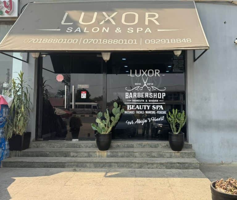 Front entrance of Luxor Salon and Spa