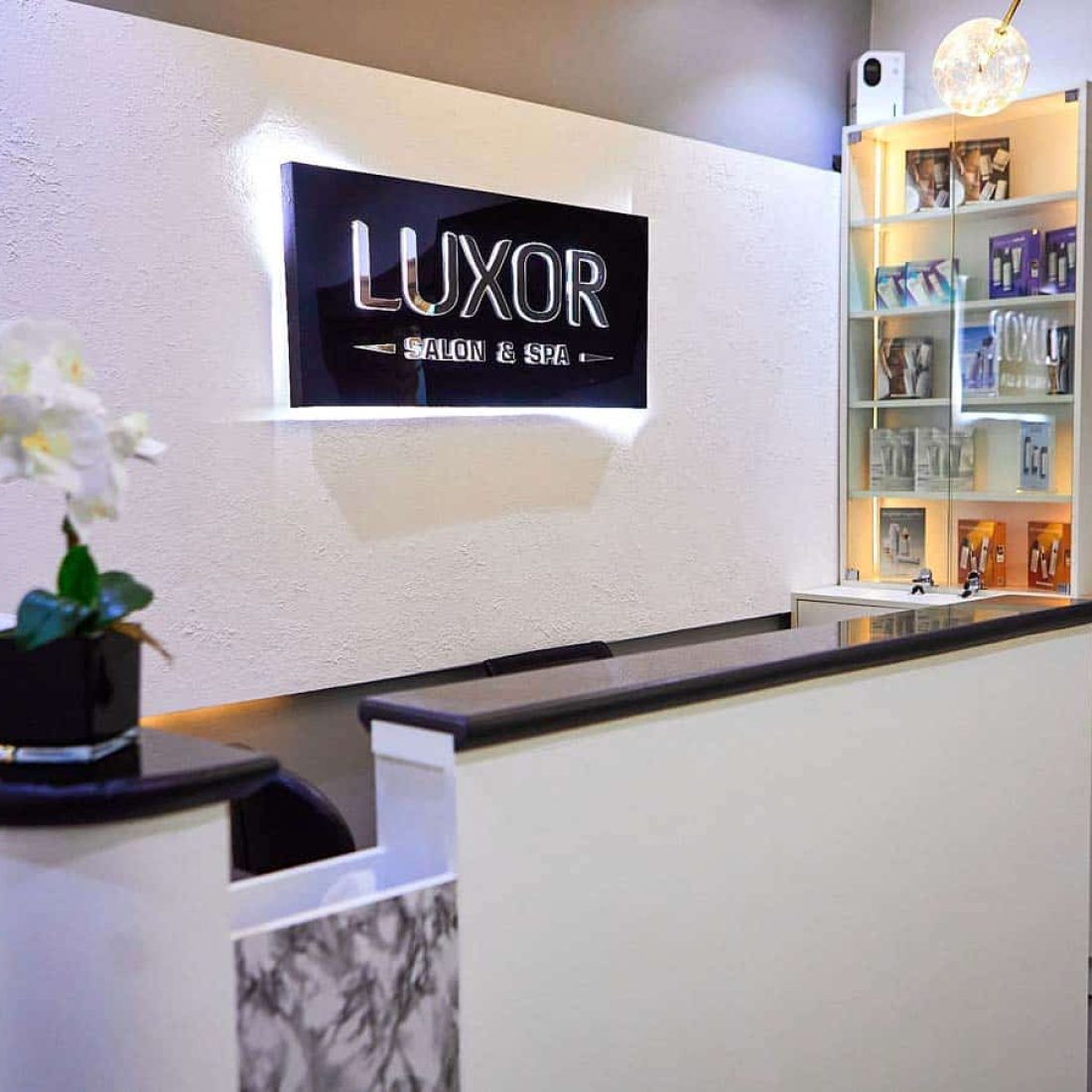 Reception desk at Luxor Salon and Spa